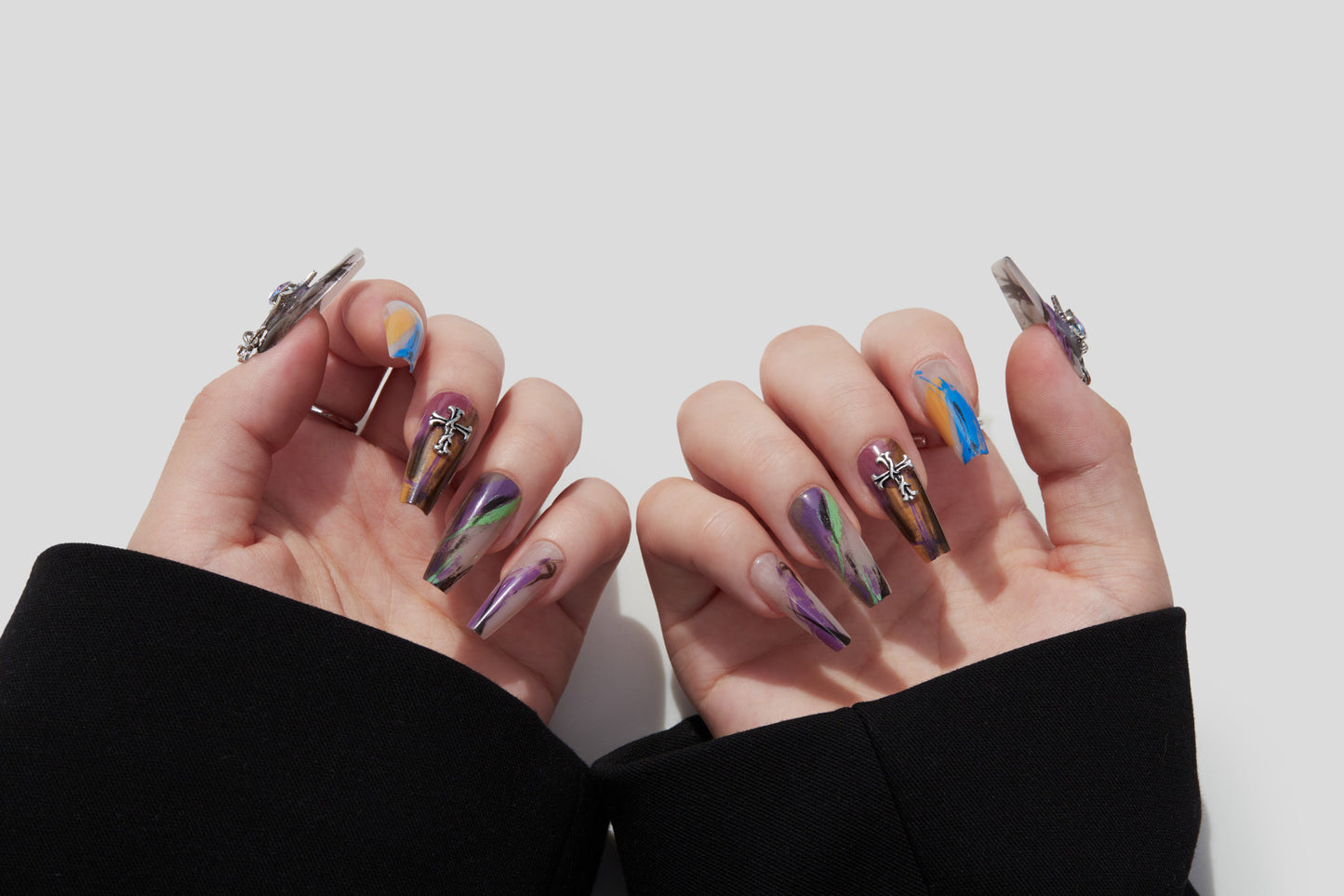 Gothic Twilight (30 Nails)