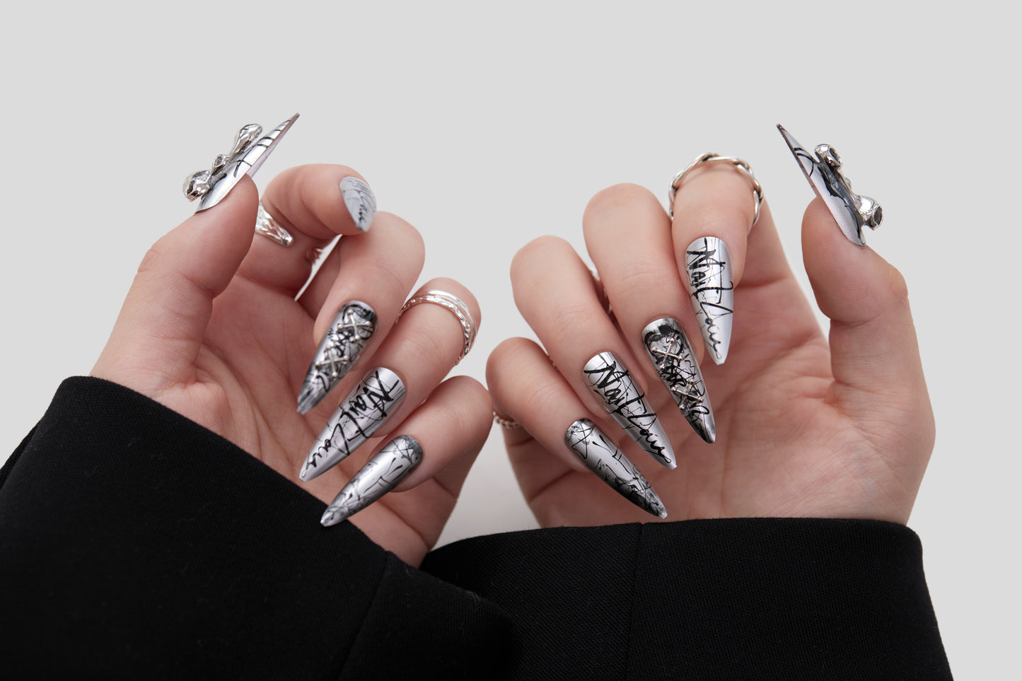 Cyber Graffiti (30 Nails)
